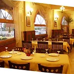 Hotel Oxford 4*