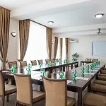 Oxford 4*
