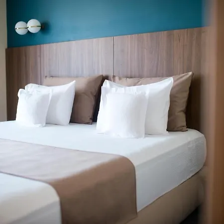 Oxford Hotel Mamaia