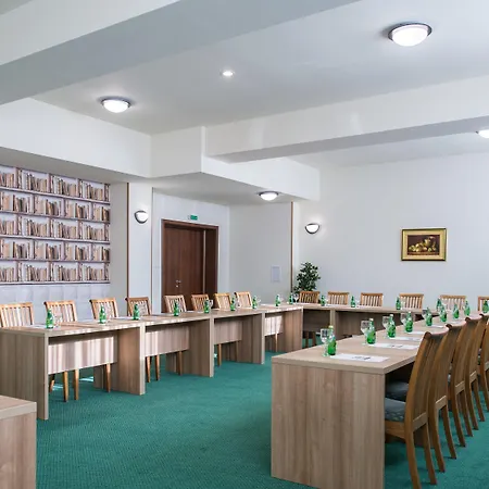 Hotel Oxford Mamaja
