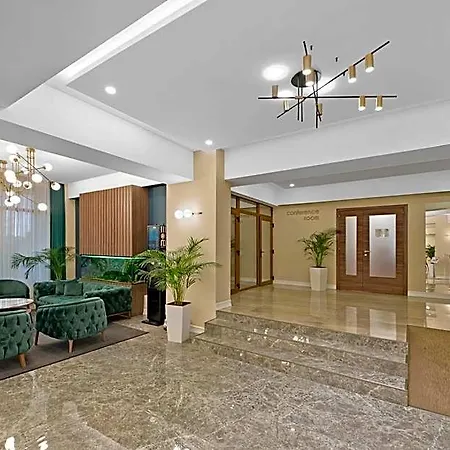 Hotel Oxford 4*