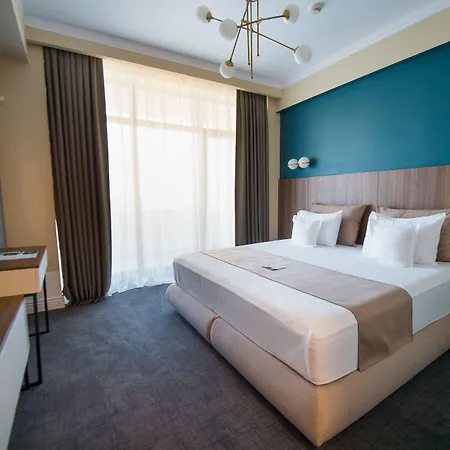 Hotel Oxford 4*